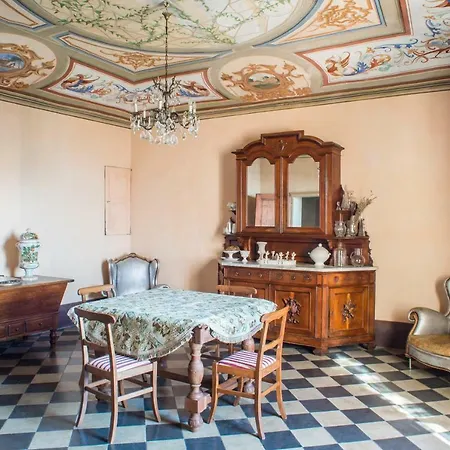Casa Dei Leoni Camera Gialla * Carpeneto